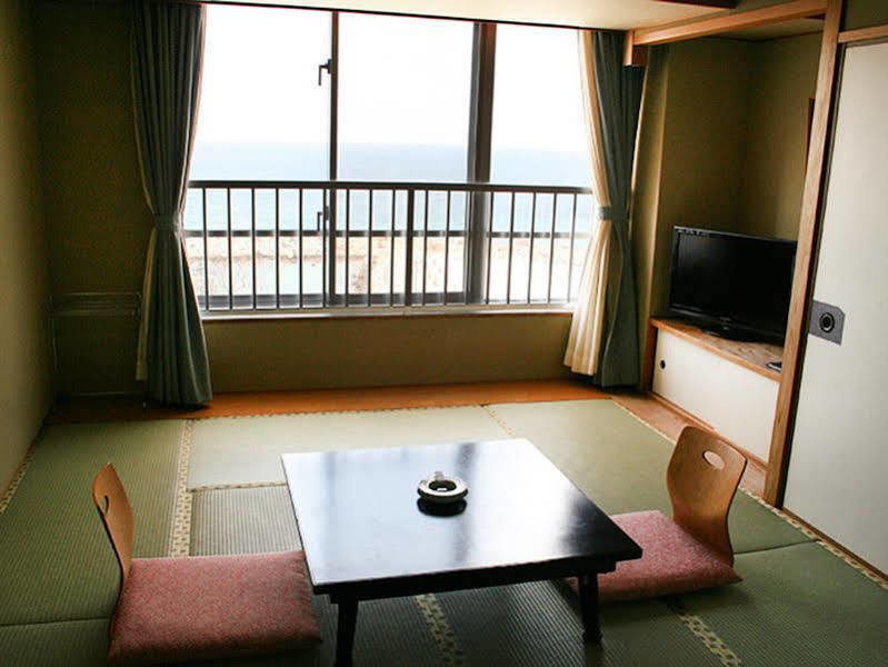 Hotel Hanatemari Shirahama Exteriör bild